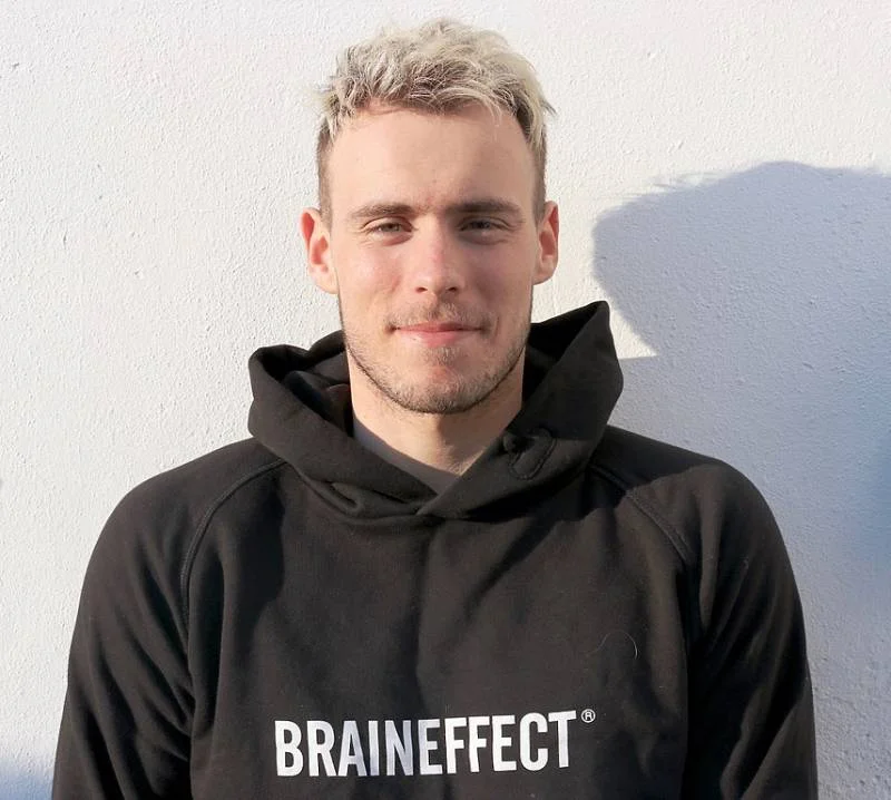 Sweatshirts online bedrucken: Kosten, Techniken und Grenzen
