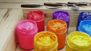 Com’è fatto: quali sono i principali inchiostri usati in serigrafia?